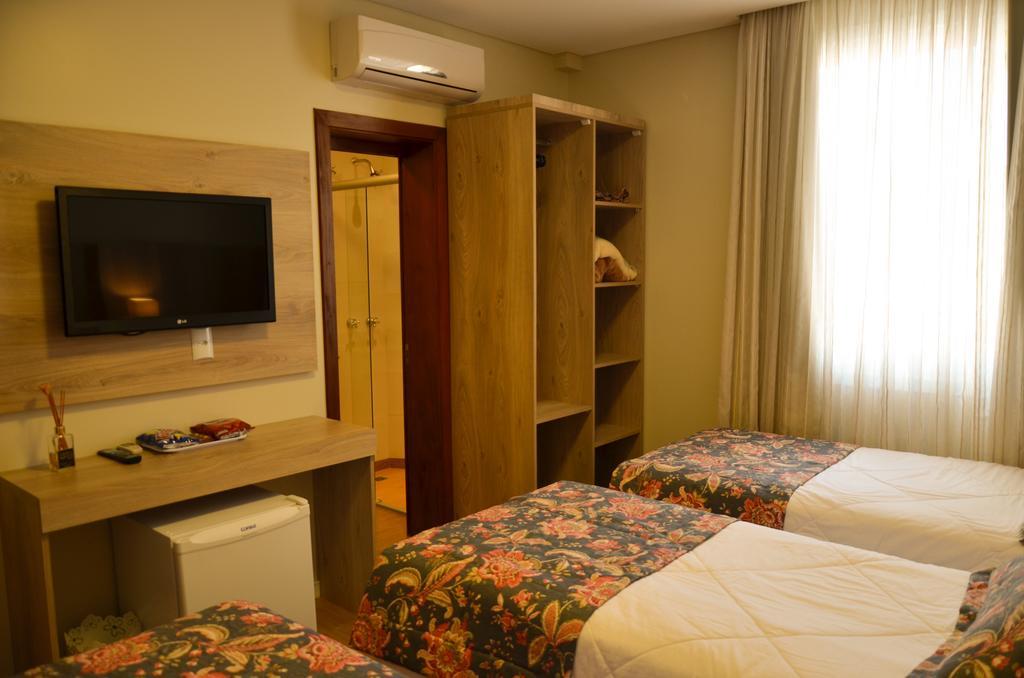 Pousada Aconchego Da Borges Gramado Room photo